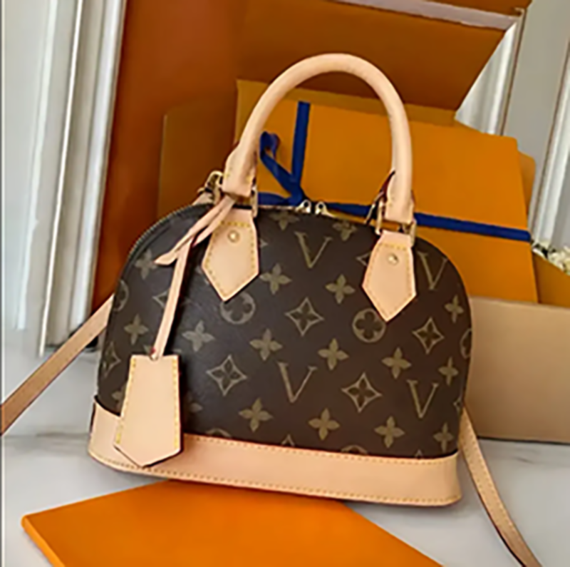 Luxury Designer Bag Almas bb Women Shoulder Bags Messenger Bags Shell Wallet Purse Lady Cosmetic Crossbody Handbag Tote bag handbags