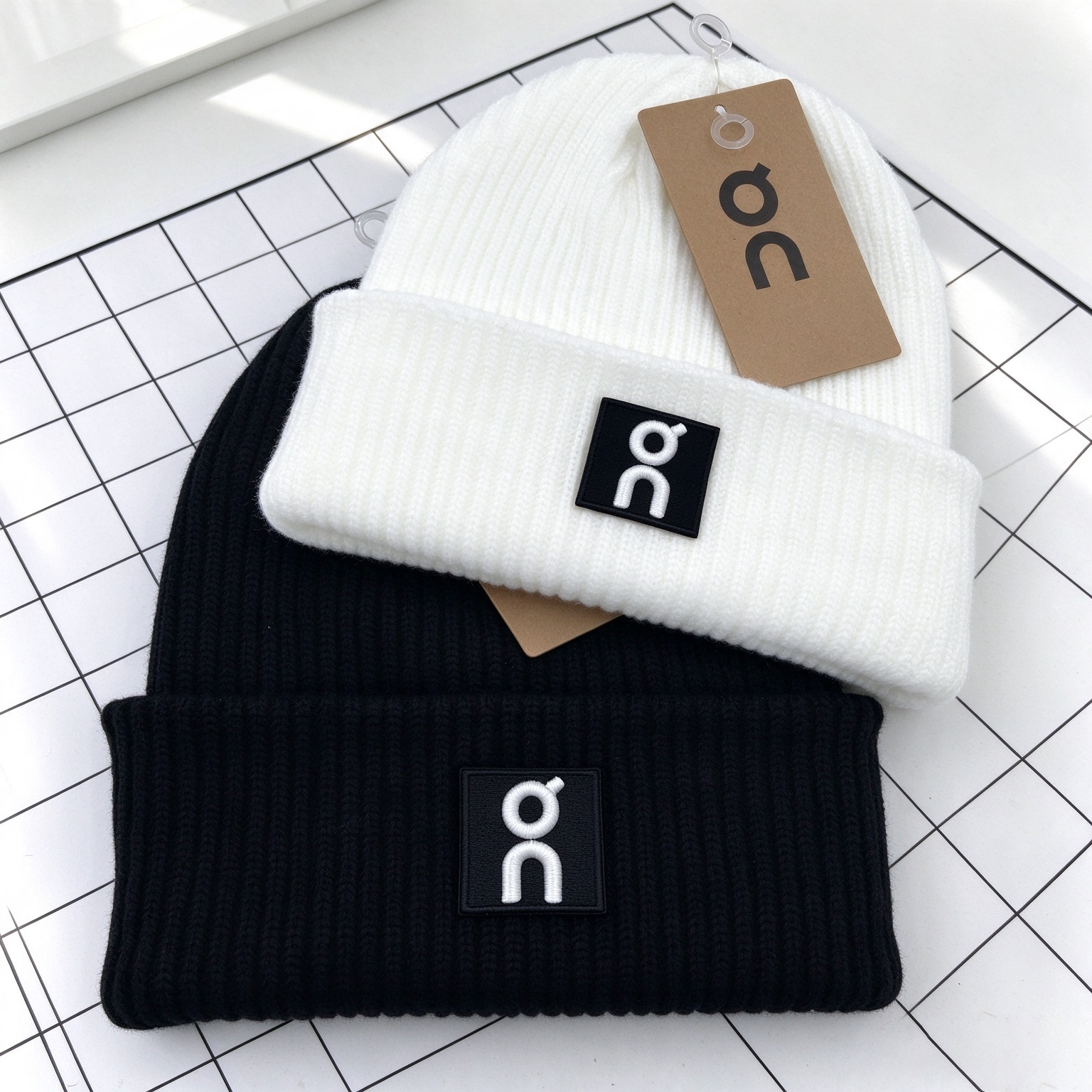Designer Beanie Bonnet For Women Men Winter Knitted Hats Classic Stylish Multiple Colors Caps Beanies Skull Caps Outdoor Women Uniesex Black Grey