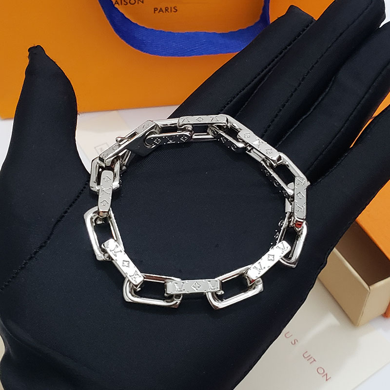 Bracelet femme marque Bracelets de créateur mode lettre fleur chaîne Hip Hop hommes Bracelet classique Couples Bracelet
