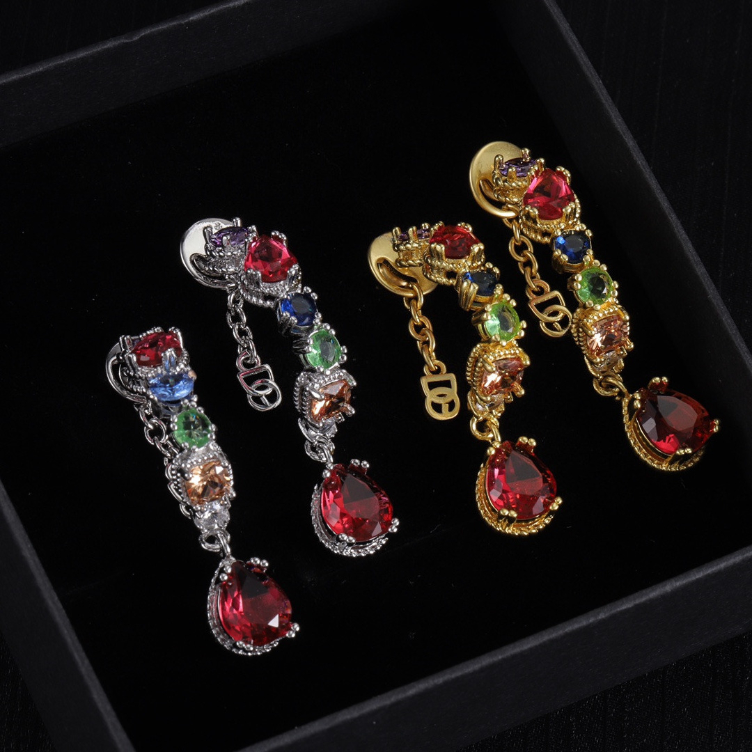 Luxury Colorful crystal diamond letter dangle designer jewelry fashionable stud earrings wedding party gift