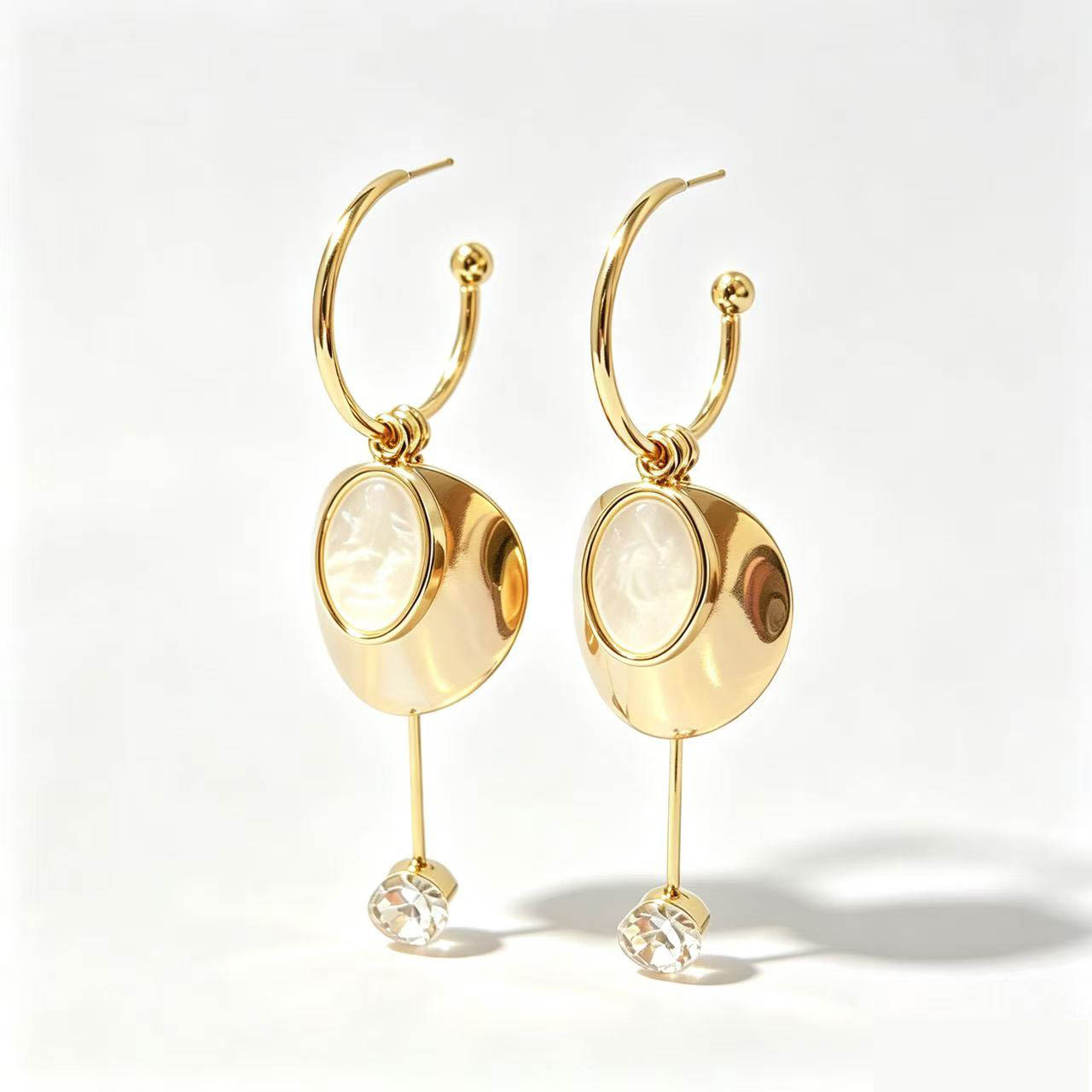 En gros Élégant Coquille Gland Dangle Boucle D'oreille Femmes Date De Luxe Designer Minimaliste Plating Ton Or Gland C Cerceau Boucle D'oreille Q