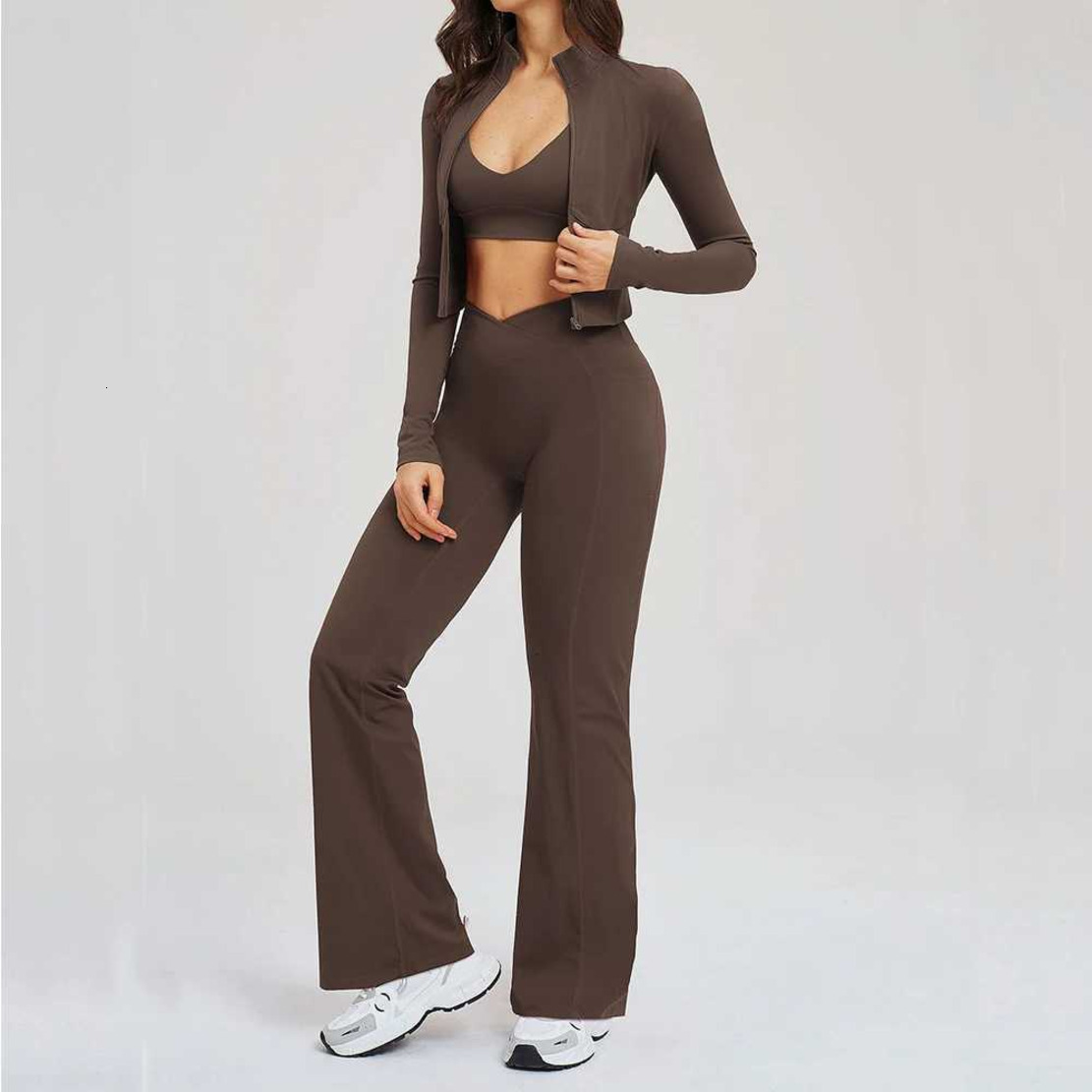 2026 New Set Women's Tracksuit Sportswear Workout Clothes Athletic Wear Sports outdoor Gym Legging 3Pcs Outdoor Fitness Bra Long Sleeve Yoga Su