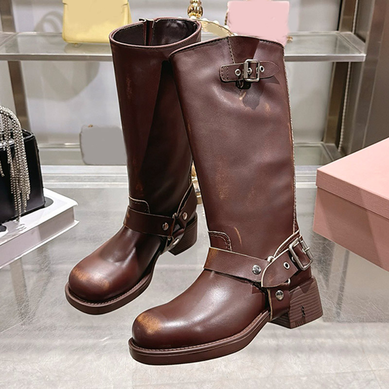Designer Fashion Leather Boots For Womens Retro Polished Cowhide Western Shoe Upper Buckle Design Outdoor Warm Interior Avant Garde Style Winter New