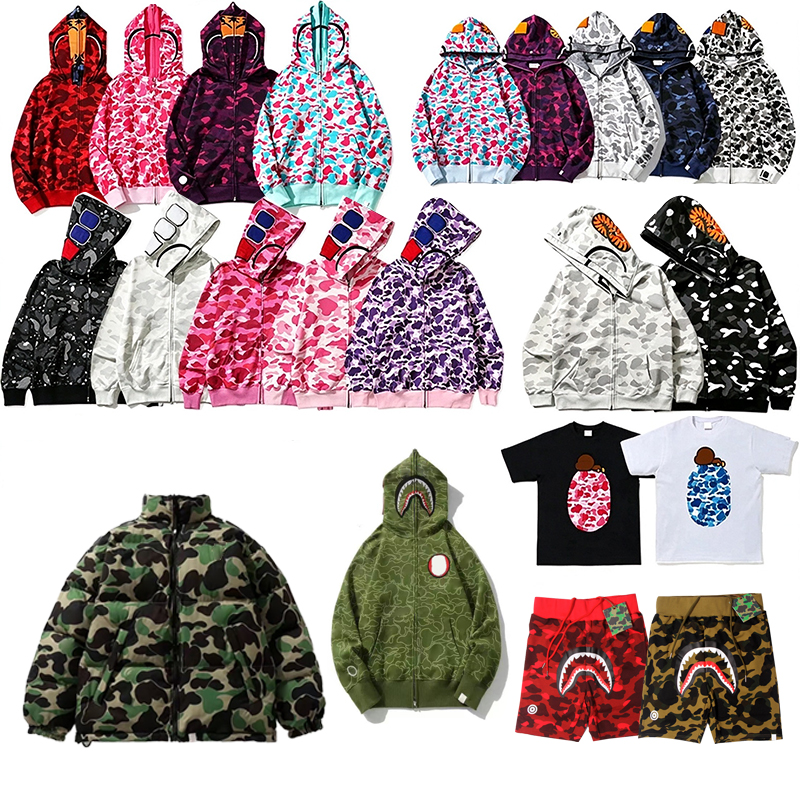 Designer hooded sweatshirt shorts a jacket style sweatshirt with street style camouflage pattern Tshirt and short sleeved shirt t shirt tracksuit