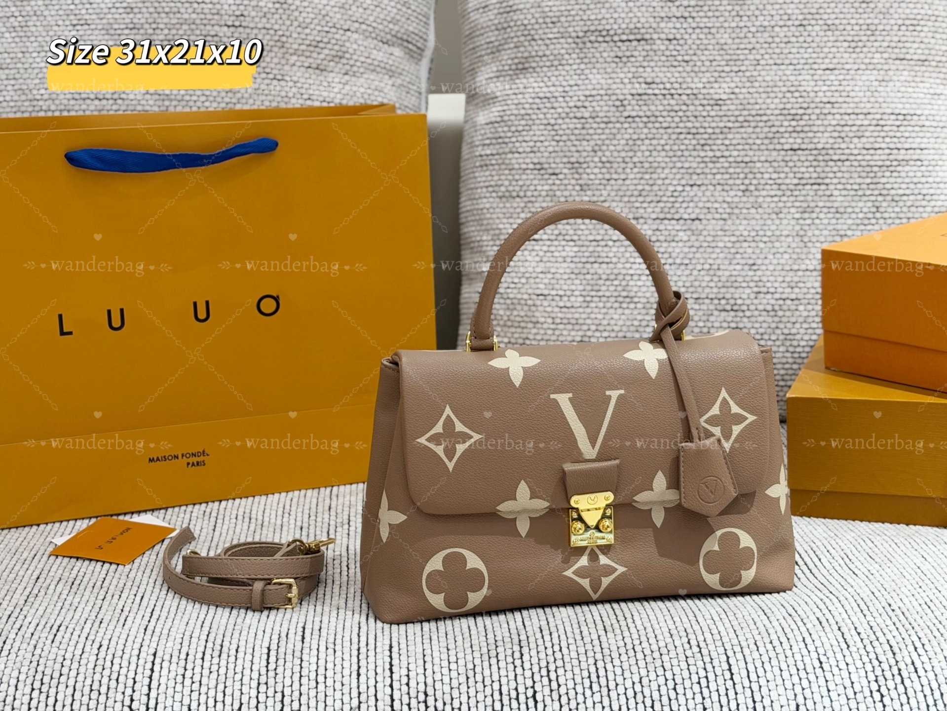 12A Designer bag Montaigne Bb Classic Vintage Handbag Embossed Flowers Messenger Shoulder Bags Women Luxury Bag Leather tote hobo Crossbody Bag Lady