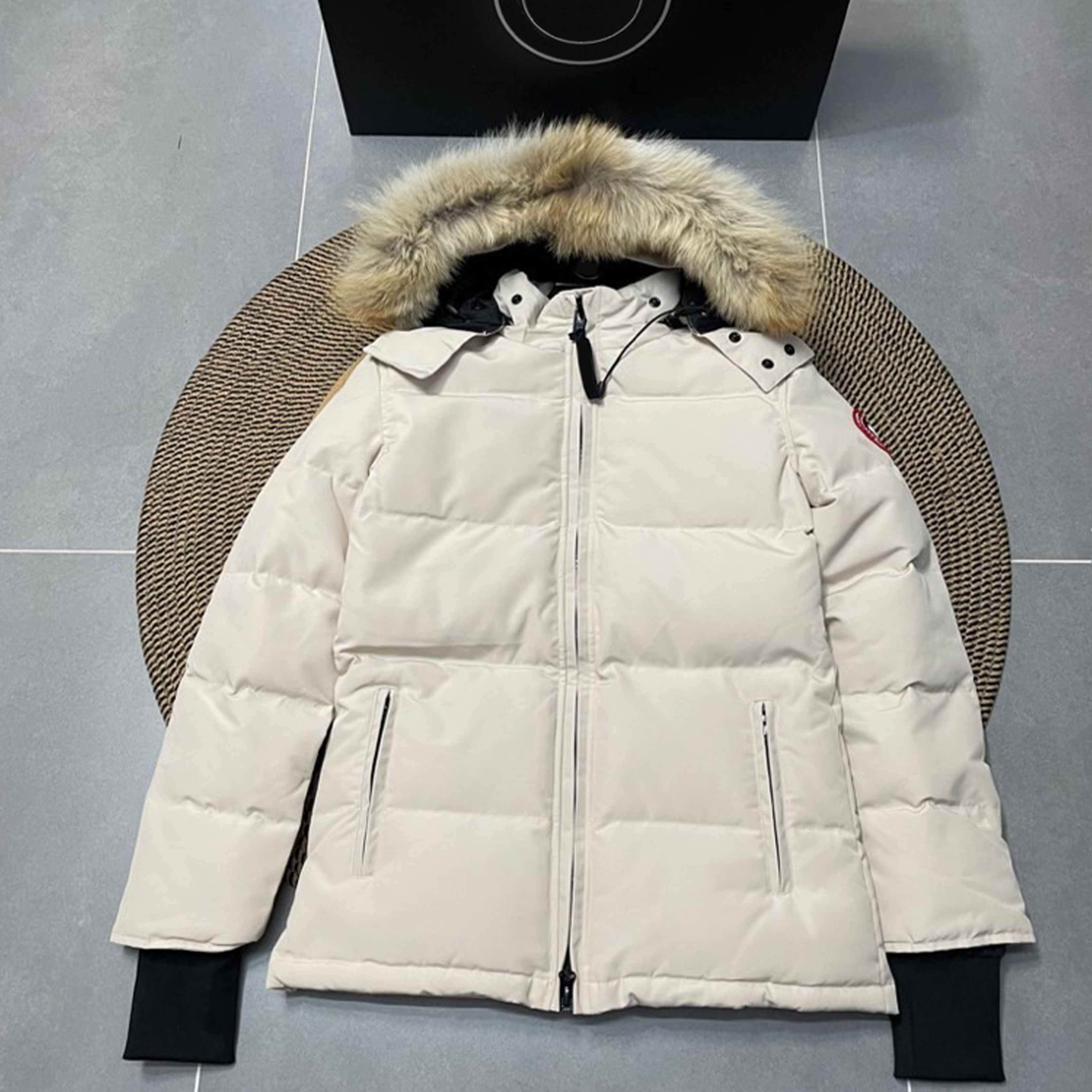 Designer 29Wyndham parker Chelsea jacket down vest Crofton Freestyle vest Wolf Fur Collar Medium Length Large pocket fur collar warm plus size coat