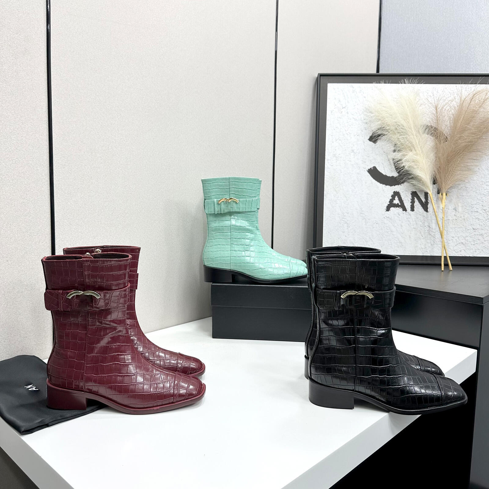 Top Autumn Winter Fashion Designer Women Mid Calf tall Boots luxury Square Toe dress shoe Genuine Leather chunky heels Rain Metal Buckle Side Zip Kn