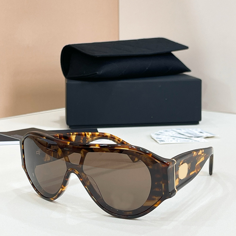 CH5568 Fashion Womens Designer Shield Sunglasses Luxury Tortoiseshell Acetate Frame Shield Glasses Sporty Style Mens Womans Outdoor Beach Driving Su