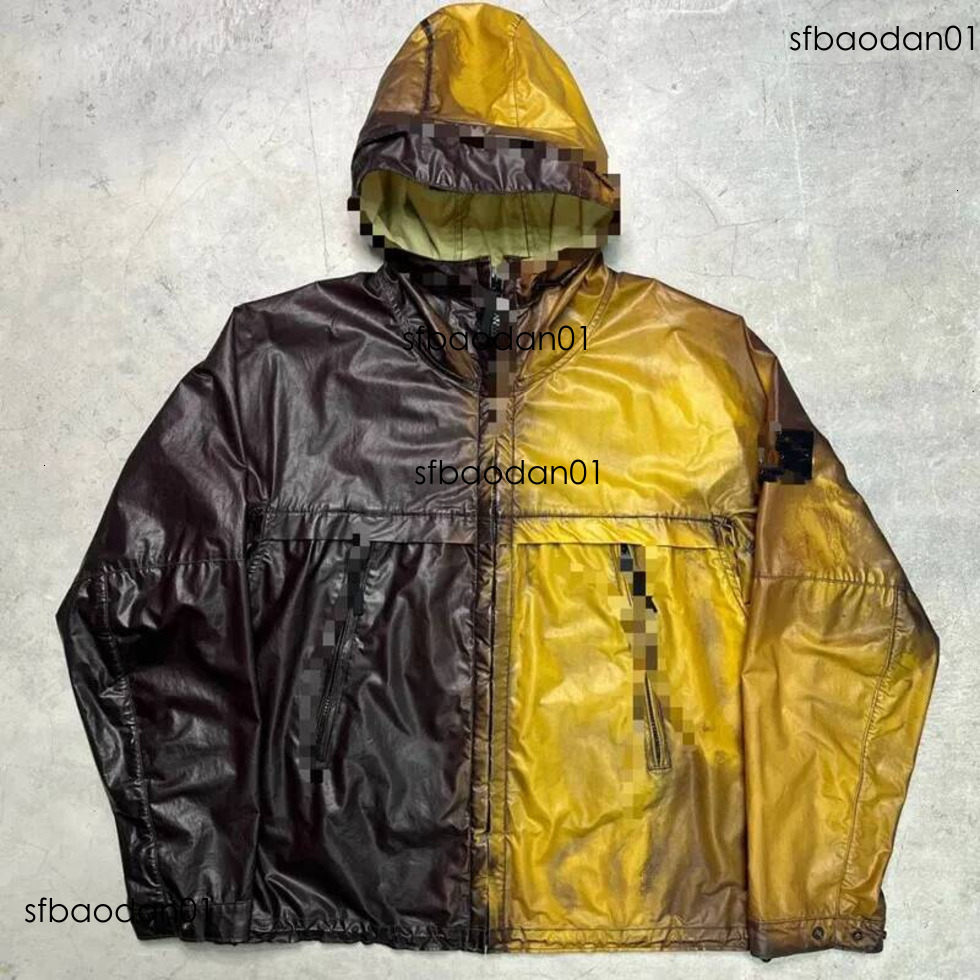 Stones Jacket Men's Fashion Street Trend Is Decreasing Hooded High End Jackets Women's Compass Gradual Waterproofing Process Badges Sports