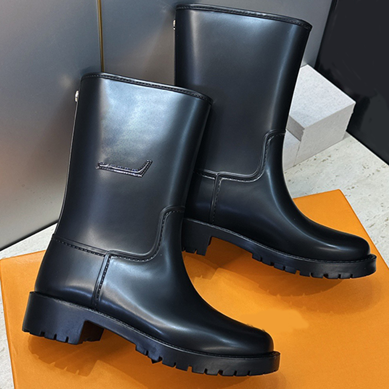 Ladies Premium Glossy Rubber Mid Calf Boots Round Head Straight Cut Casual Boots Low Heel Sawtooth Thick Sole Autumn Winter daily