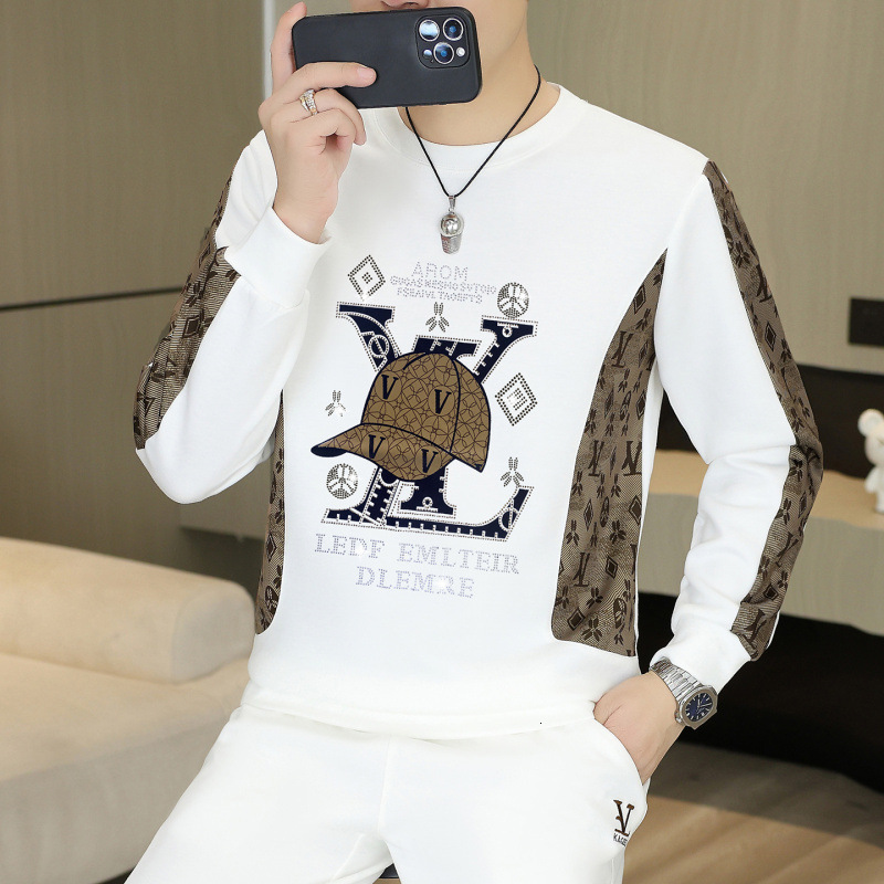 Designer Luxury. Autumn New Style European-style Men's Round-neck Long-sleeved Pullover Made Of Warm Pure Cotton Material Outdoor Casual And Fa