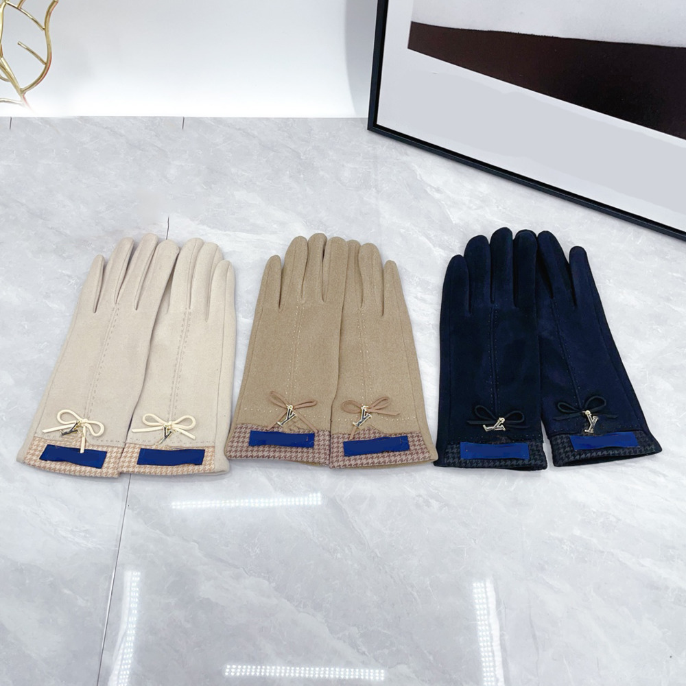Five Fingers Gloves Letter-print high-quality suede women's gloves designer gloves fleece-lined warm gloves luxury winter gloves gift AA