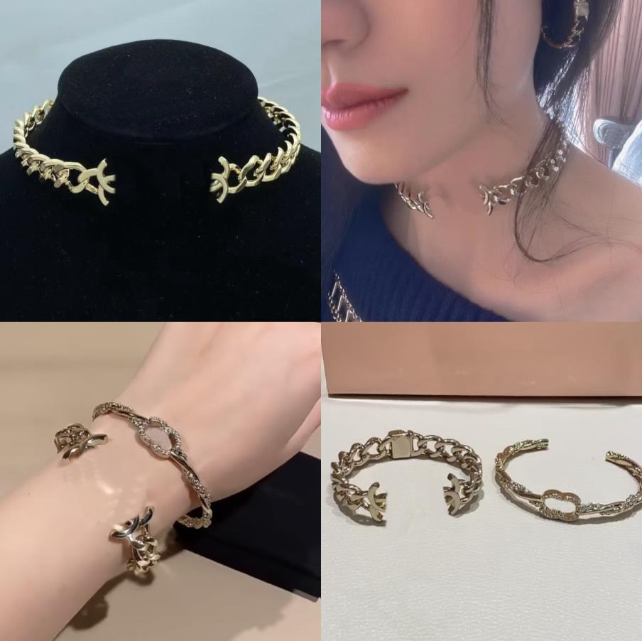 Vintage Collar Bracelet Cuff Bangle Classic Choker Necklace Bracelets Luxurious Designer Jewelry