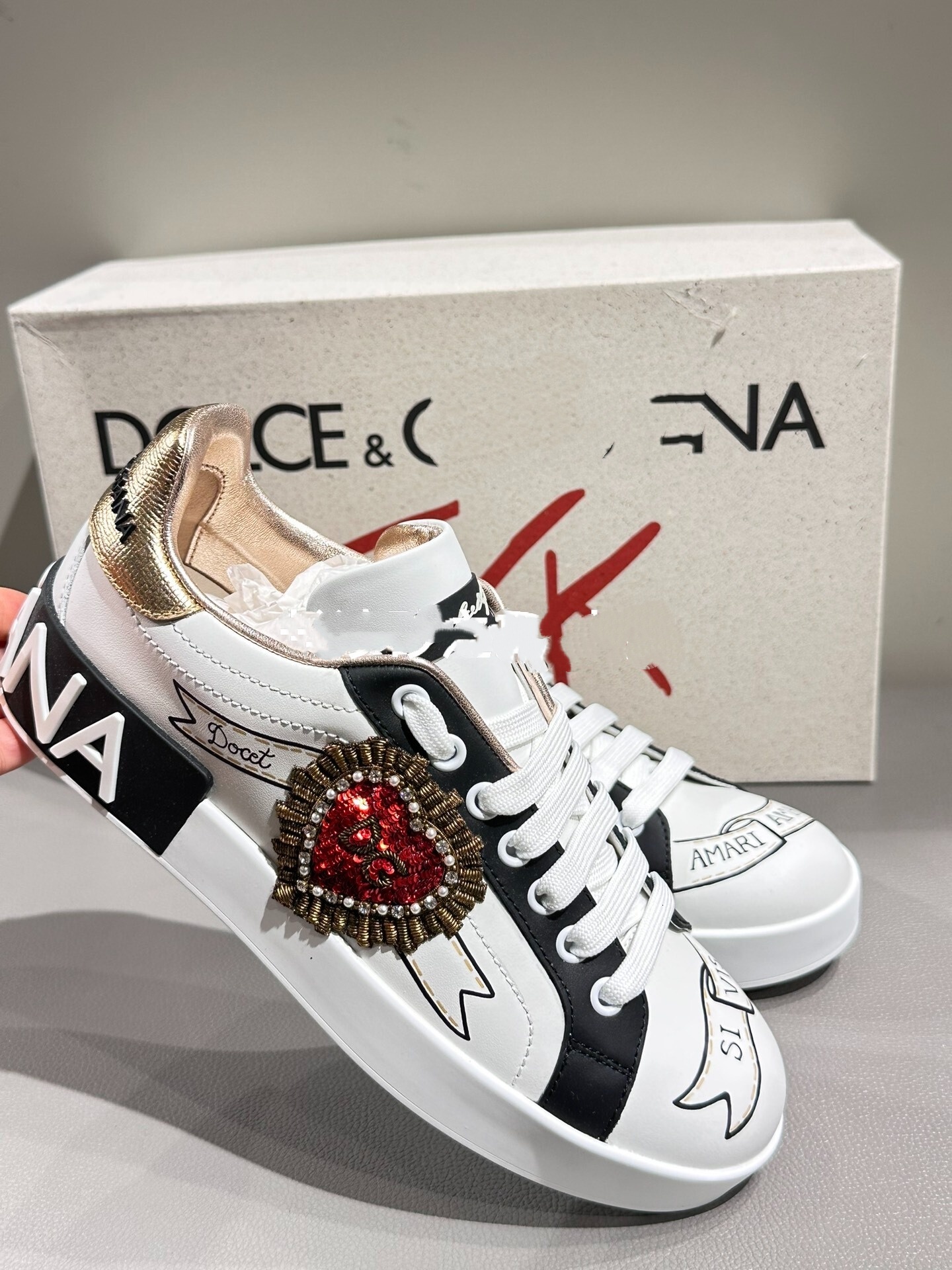 Outdoor Shoe Designer Luxury Mens White Black Leather Lace Up Low Top Casual Sneaker Fashion Footwear Quality Comfort Modern Stylish Trendy Red Gree