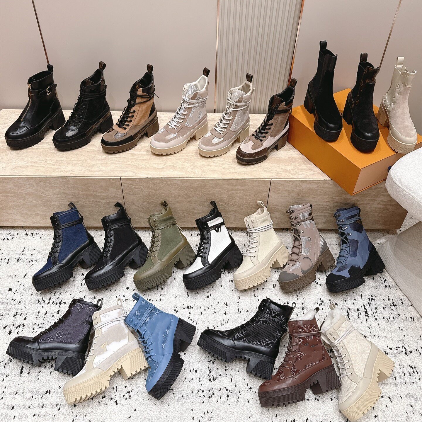 Winter Boot Luxury Designer Womens Black Denim Suede Lace Up Platform Heel Casual Fashion Outdoor Footwear Quality Comfort Modern Stylish Trendy Pin