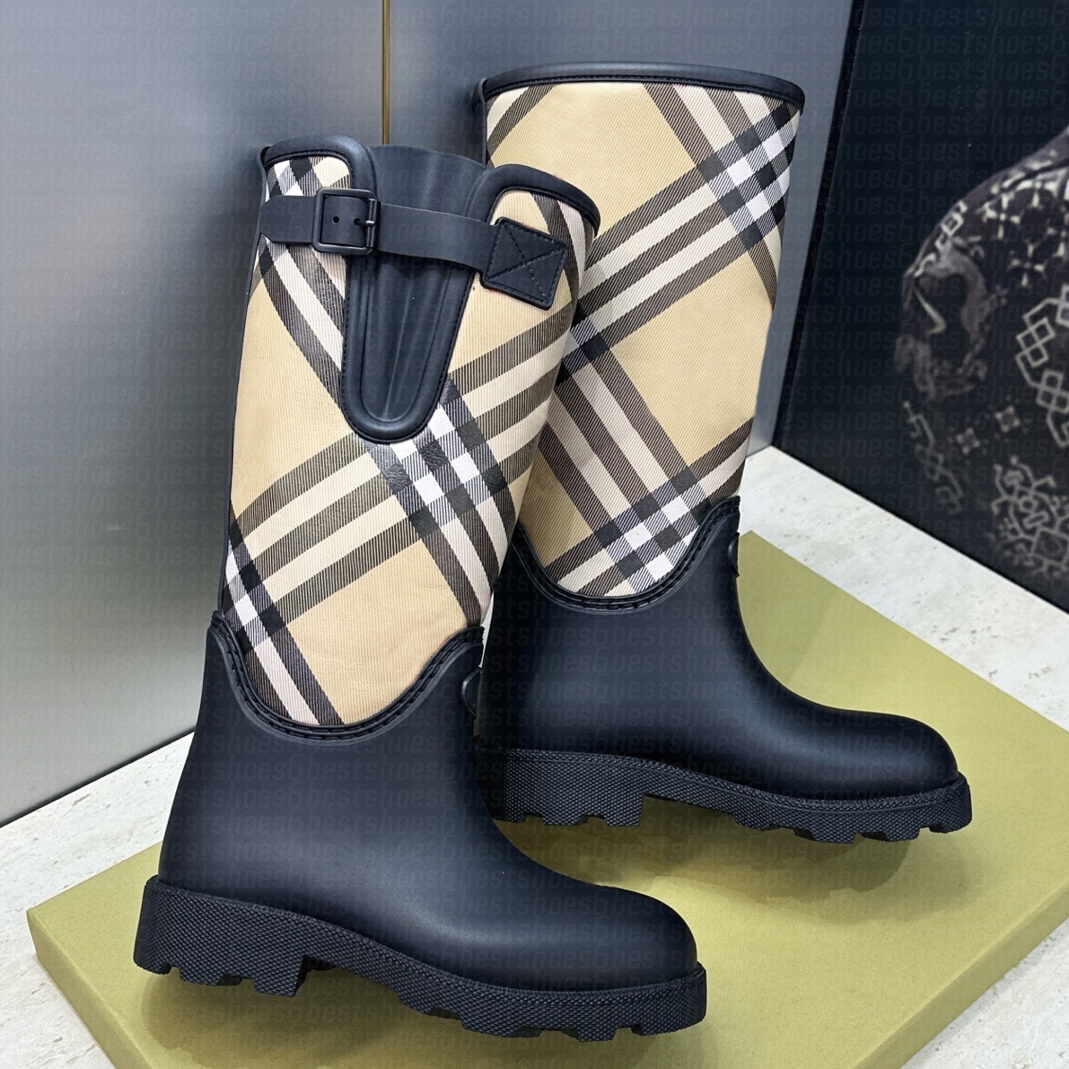 Designer boots Women Rain Boots Waterproof Non-slip Rubber Ankle Boots Trendy Solid Color Casual Outdoor Rain Shoes for Ladies Knee Boot 35-40