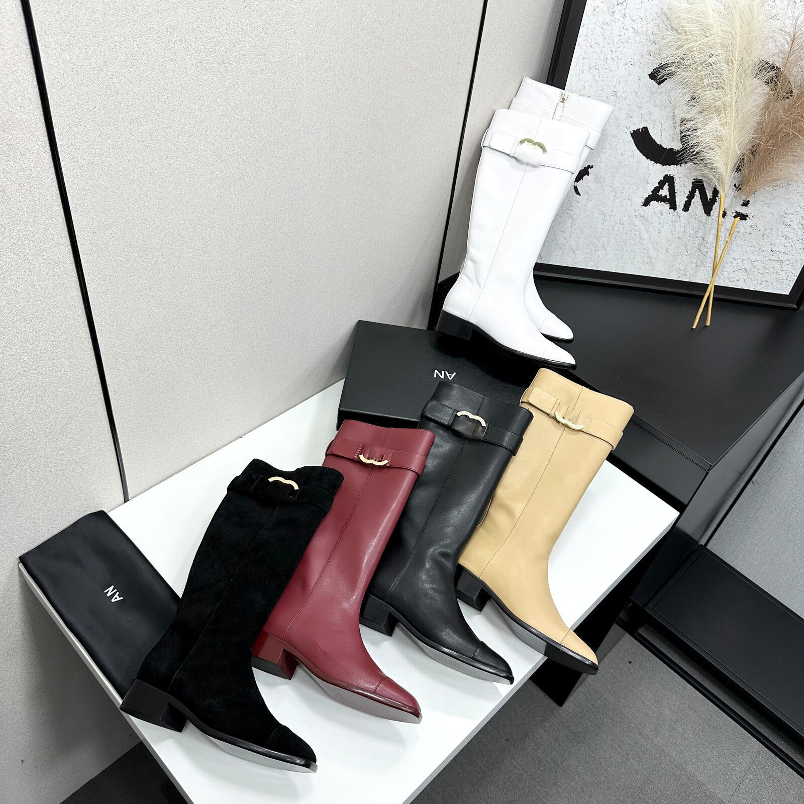 mirror quality Mid Calf Boots Winter Fashion Boot Zipper luxurys Designer Womens Knee boot Chunky Heel dress shoe Croc Embossed Metal Buckle Genuine
