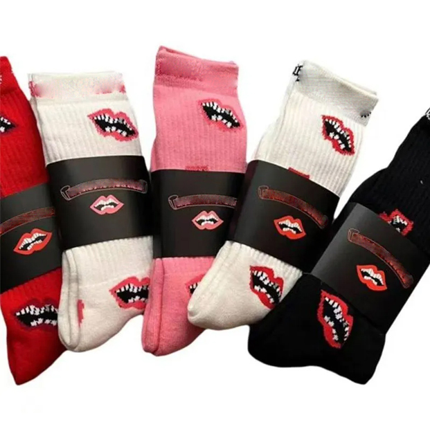 chaussettes hommes chaussettes hommes femmes chaussettes designer bas lettre classique confortable coton respirant haute qualité mode plusTypes d