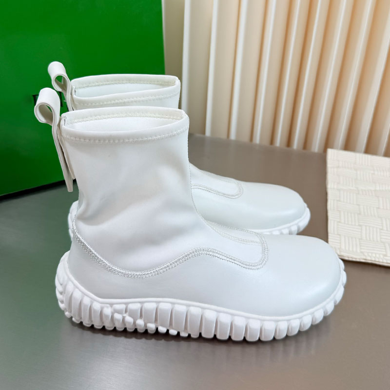 Tide Sneaker Mens Womens Elastic Socks High Top sneaker Designers Thick Serrated Tire Sports Boot Couples Minimalist Round Toe Stitched Cowhide Ankl
