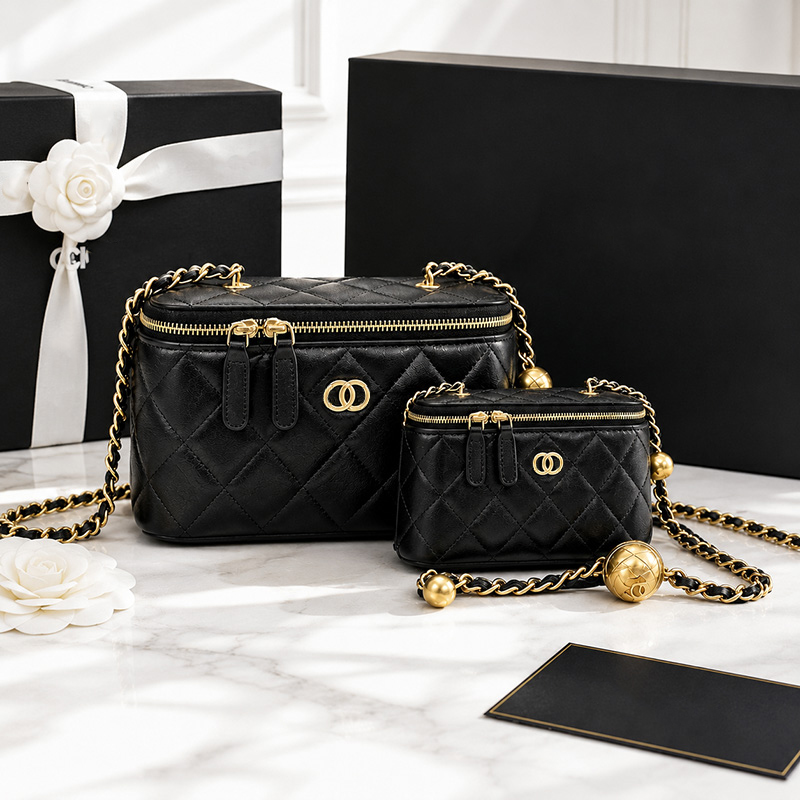 Designer Bag Luxury Bag Caviar Leather CC Bag Gold Spherical Bag Solid Color Women Daily Underarm Shoulder Makeup Bag Classic Crossbody Elegant Port