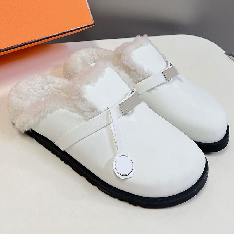Designers winter new Mules luxury womens retro sandals with anti slip wear resistant rubber outsole sandals palladium plated buckle sandals on the u