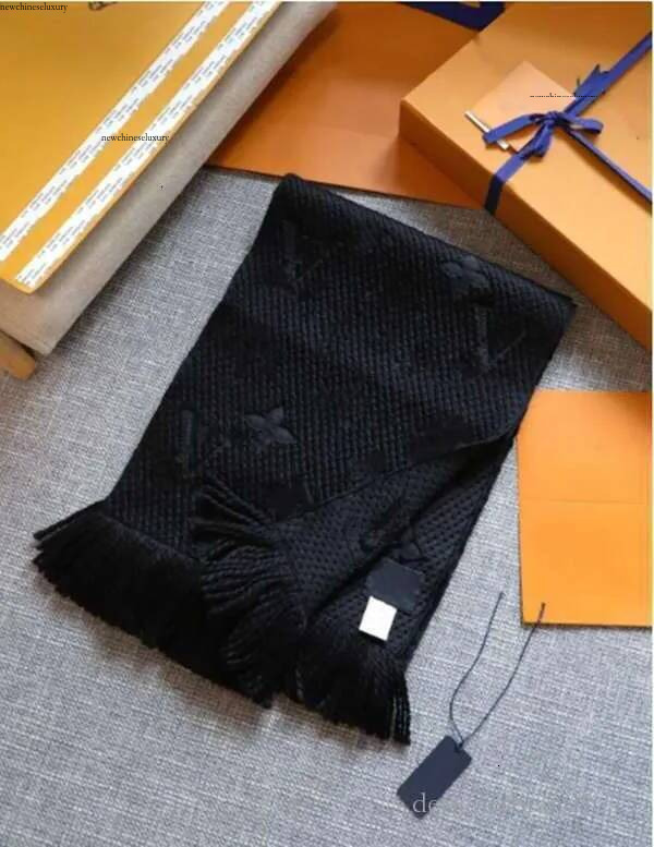 Letter embroidered Designer scarf Womens MANIA SHINE Scarf: Two Side Black Red Wool Long Winter Scarves for Women and Men