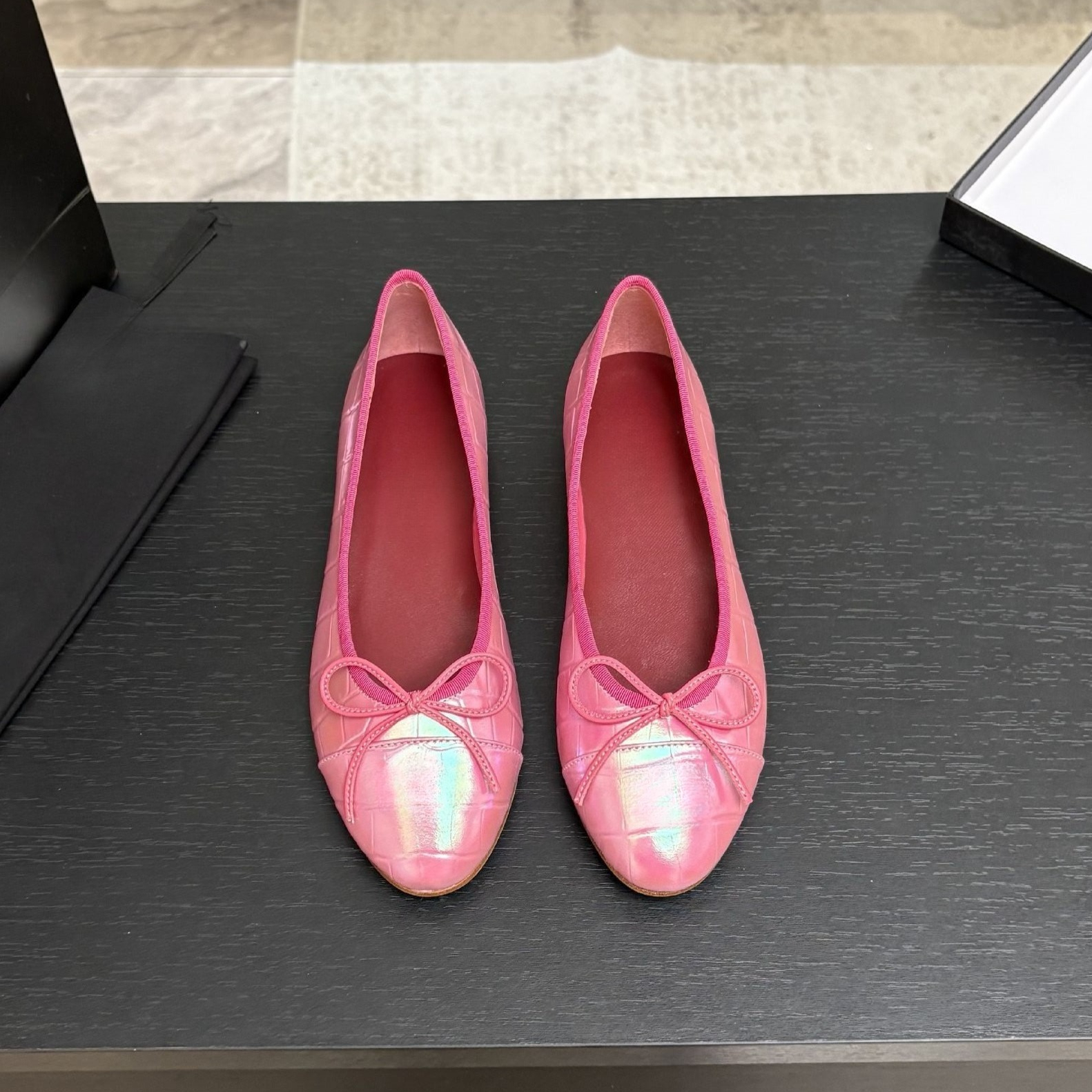 Ballerine di lusso in pelle con punta tonda Ballerine di moda da donna di design di lusso Slip on Sandali semplici Scarpe eleganti basse da donna el