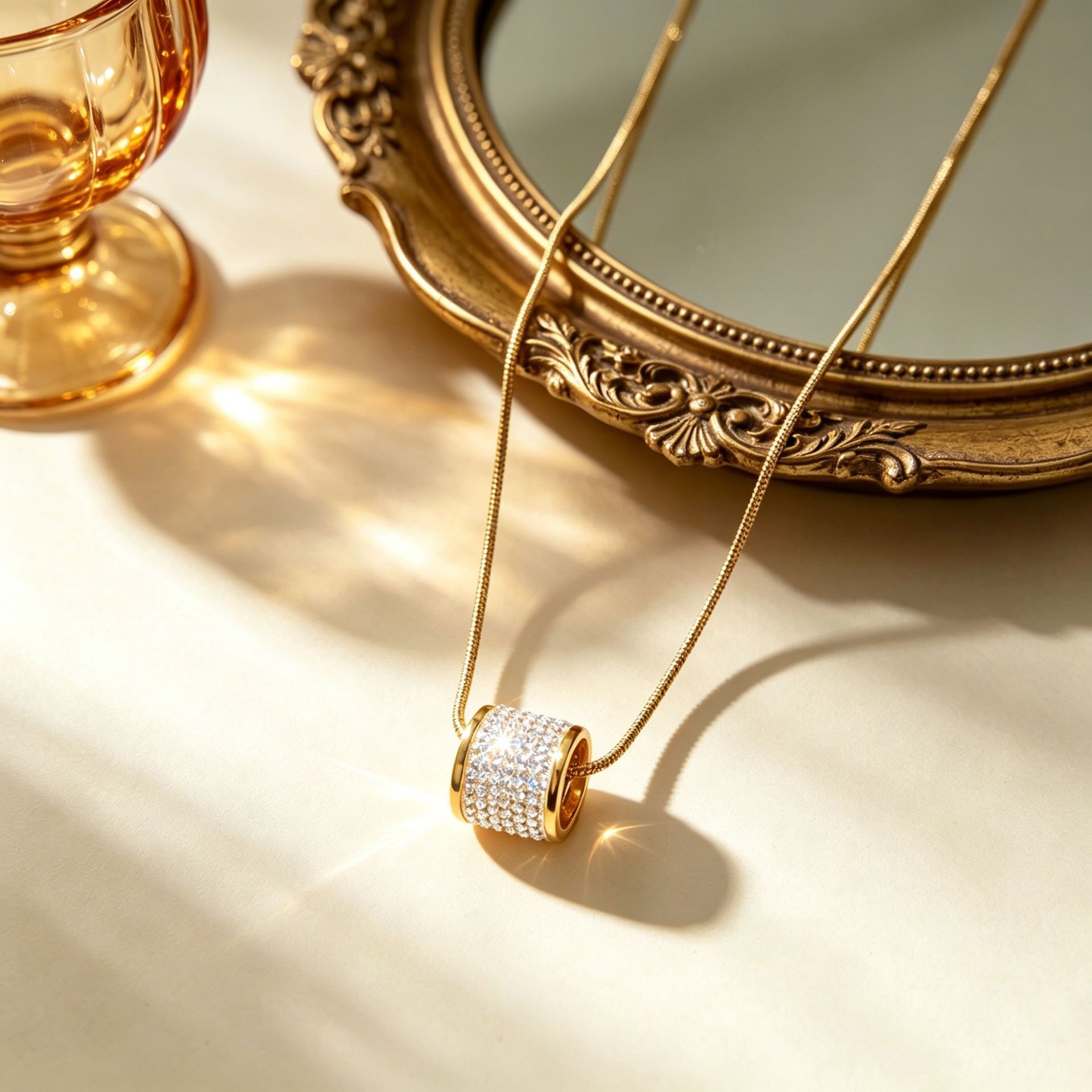 Japanese And Korean Style, Lightweight Luxury, High-End, Full Of Diamonds, Small Waist Titanium Steel Necklace For Women, Fashionable, Versatile, Su