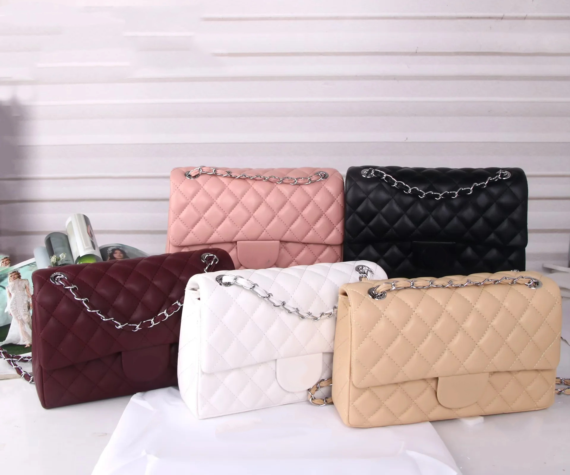 design bag new Women's crossbody saddle bag style in Europe and America with chain color-blocking popular and versatile fashion chain bags