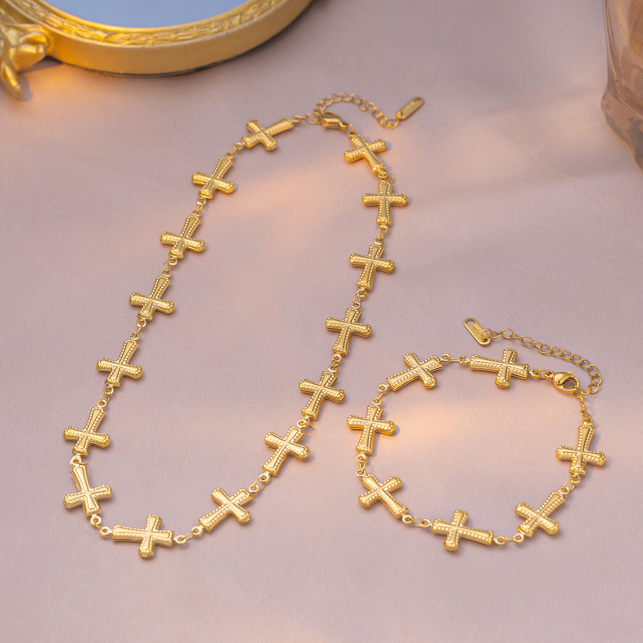 Cross-Border Best-Selling New Hollow Cross Titanium Steel Necklace, A Fashionable And Exquisite Clavicle Chain Set For Women, Guaranteed Not To Fade