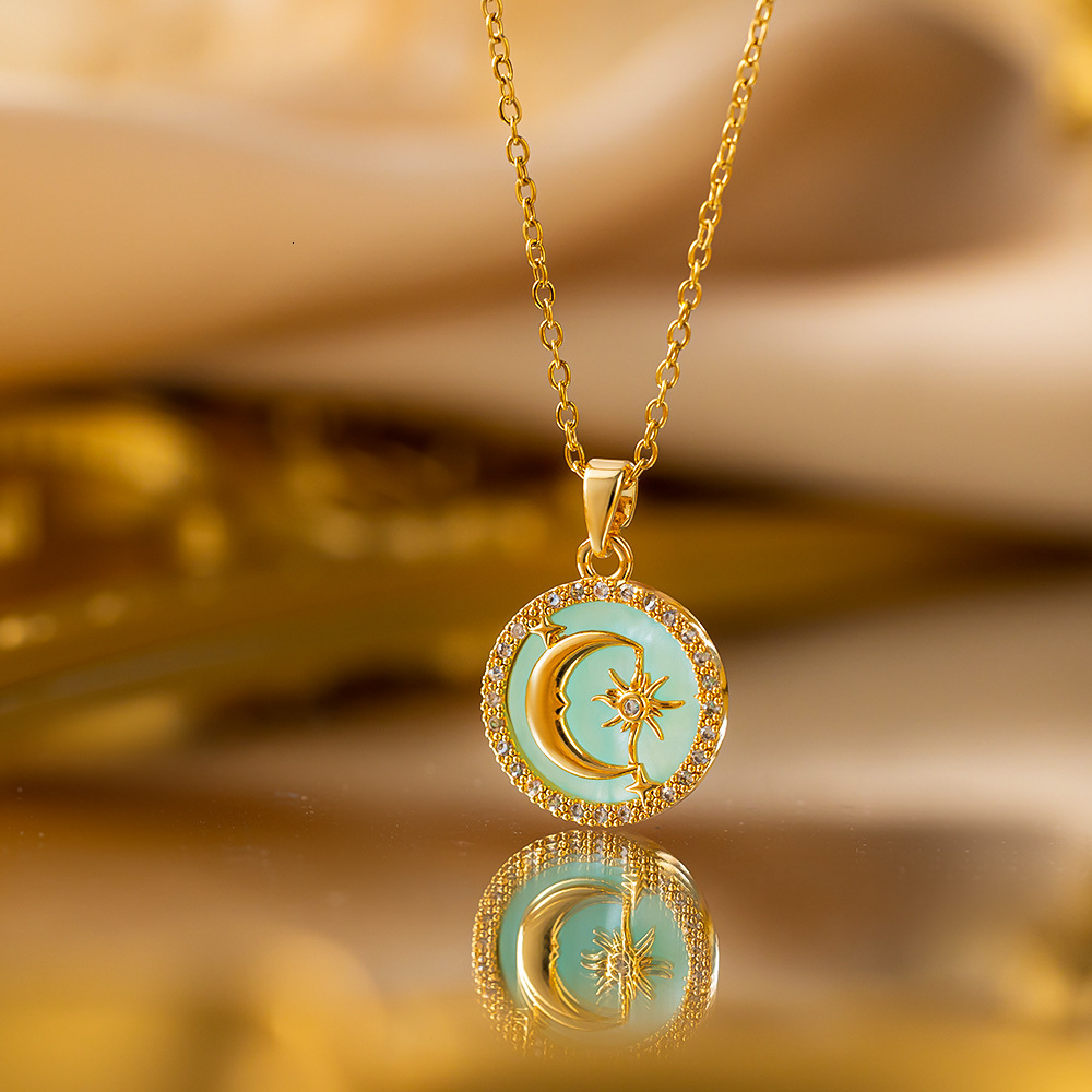 French Style Light Luxury Sun Moon Star Copper Micro Inlaid Titanium Steel Necklace For Women Fashionable Versatile High-End Romantic Enamel Collarb