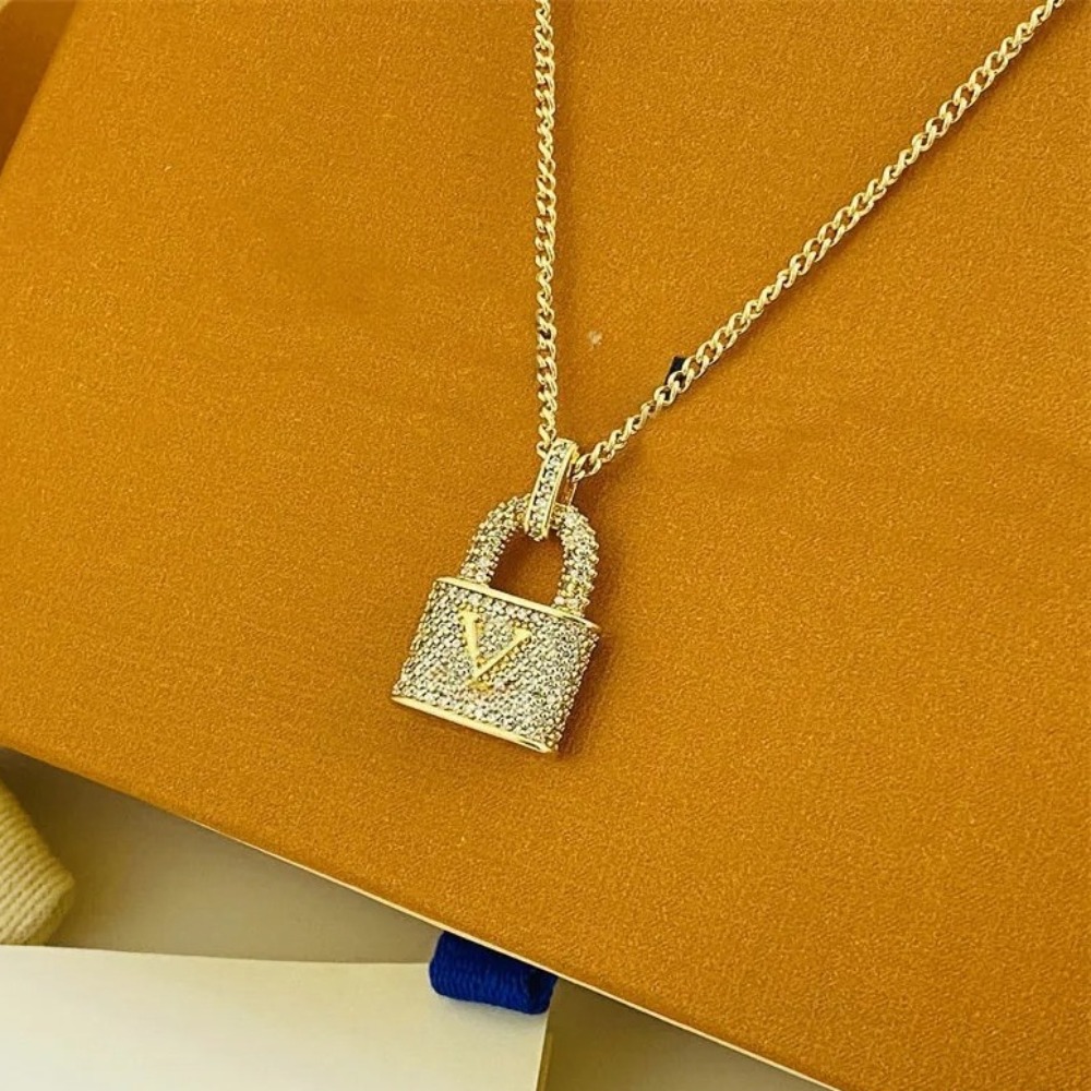 Colliers pendentif de luxe lettre cristal haute qualité collier femmes filles fête de mariage bijoux accessoires cadeau