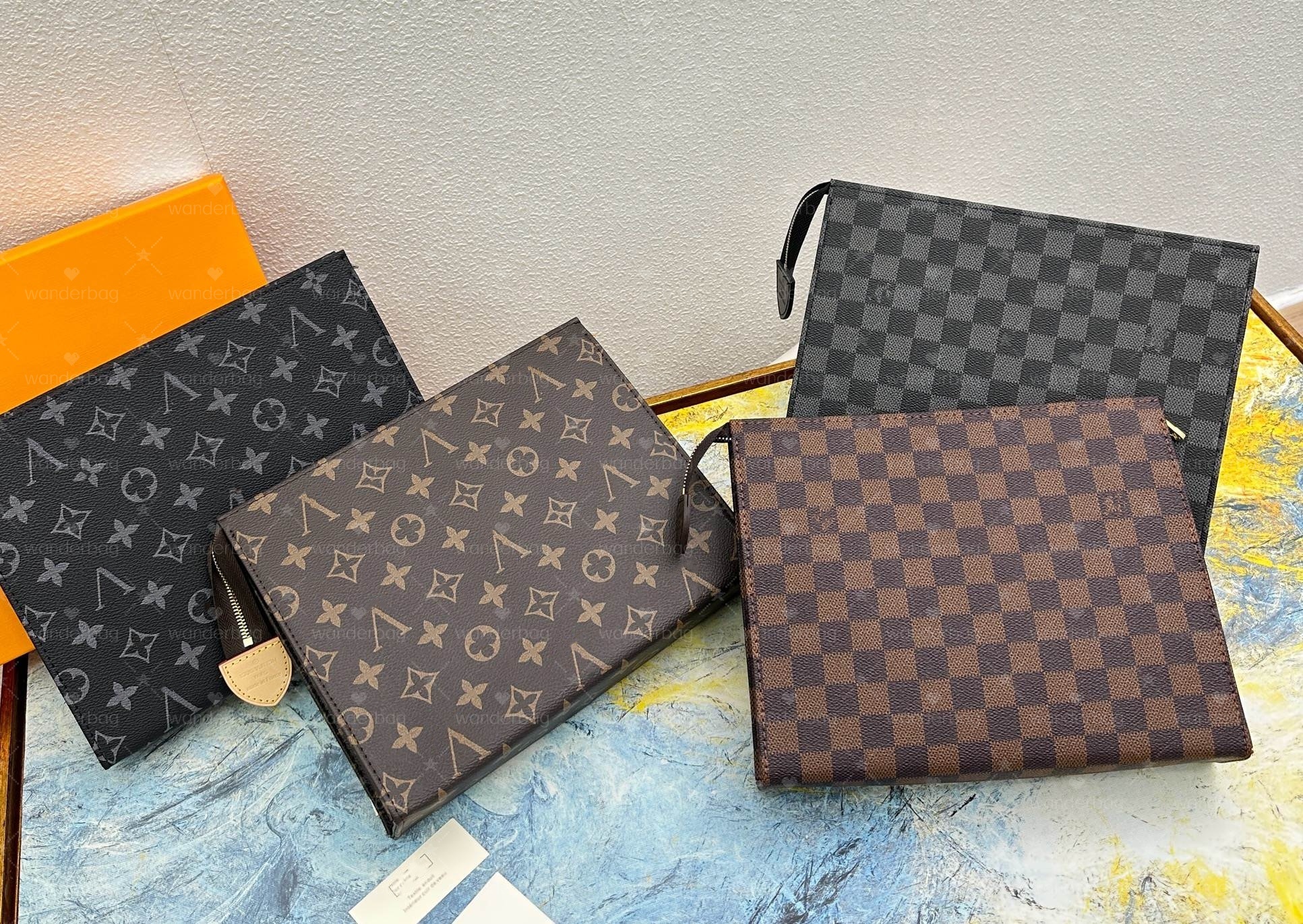 Top Quality Designer Bag Luxury Classic New Hand Travel Toiletry Pouch Cm Protection Makeup Shoulder Bag Clutch Womens Leather Waterproof Cosmetic b
