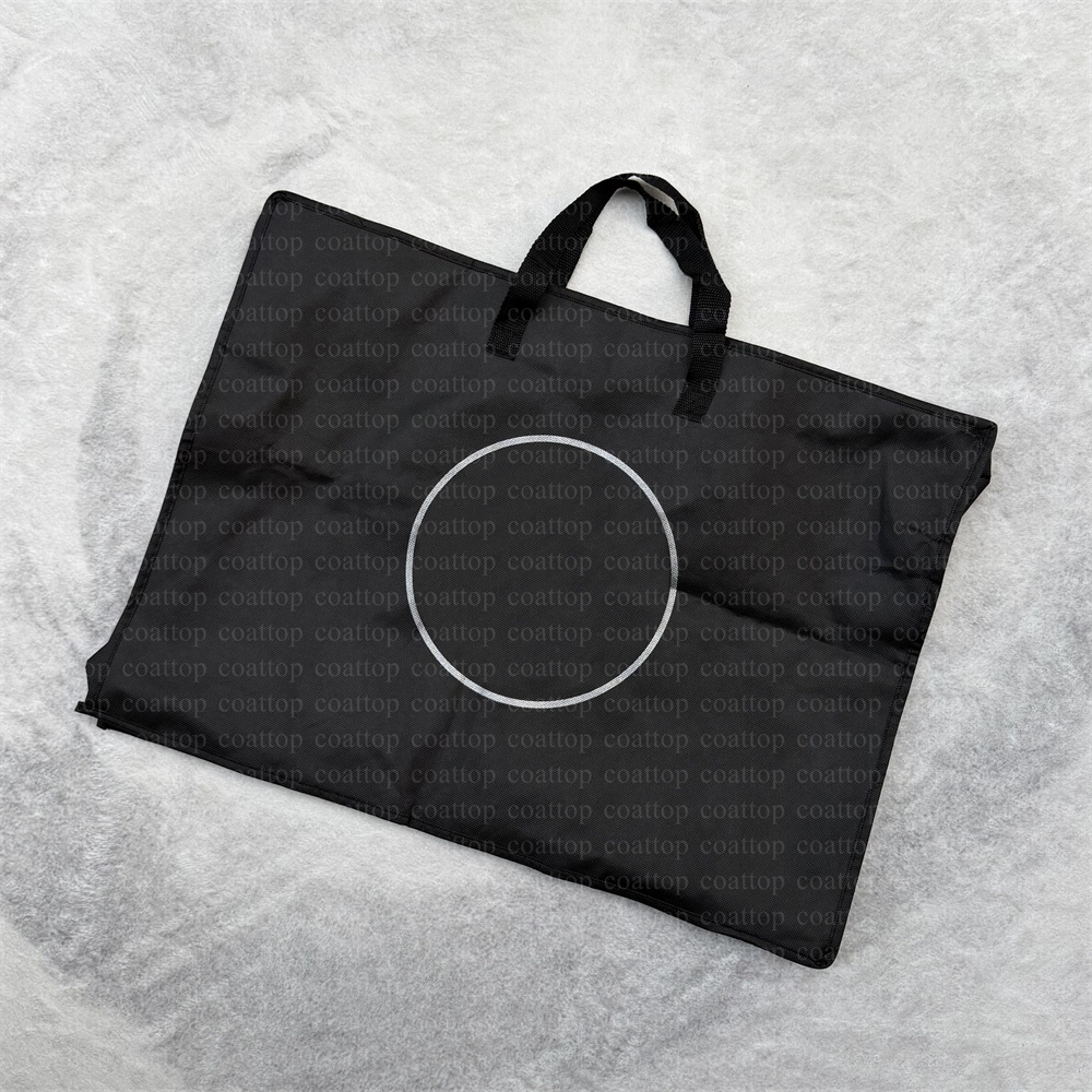 Dust-proof bag - Make up the difference