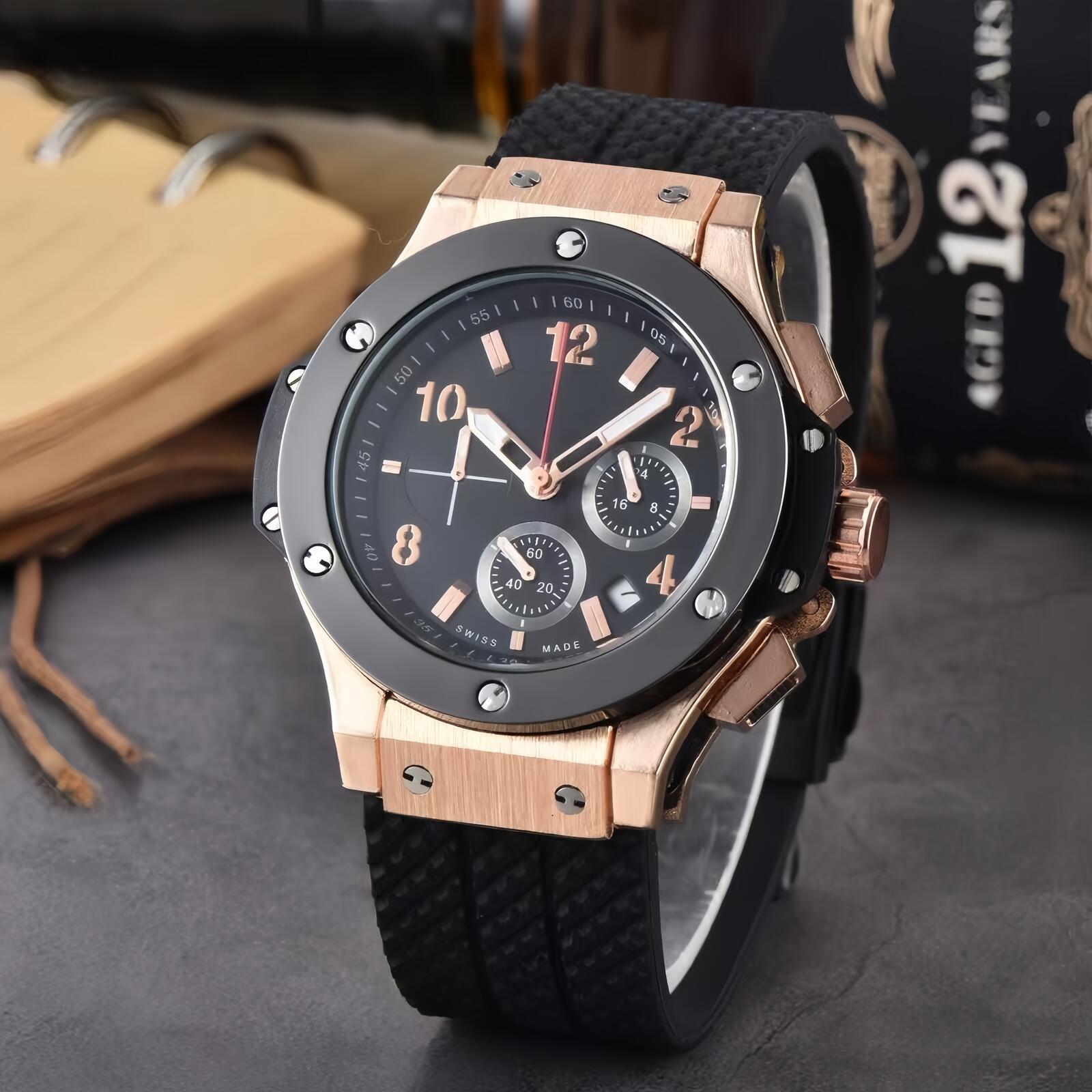 Mens Watch High Quality Classics Luxury Rubber Strap Calendar Designer Watch Man Watches Chronograph Quartz Sports Everyday Leisure Watch Box 0f