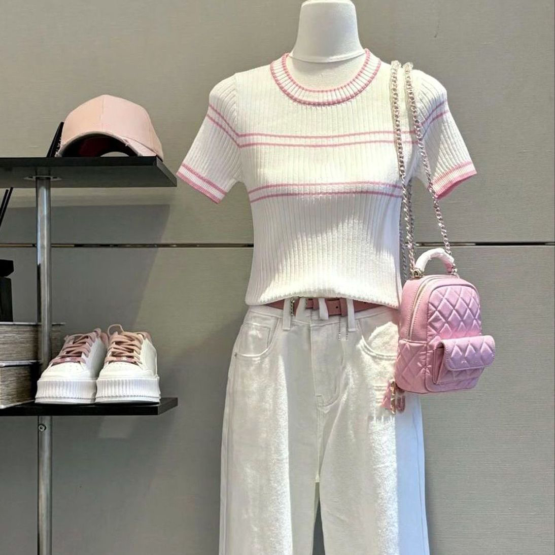 channels Designer Cotton tees Sweaters Slim Knits Harajuku Slim cc T-shirt Ladies Letter Stretchable Turtleneck Luxury chan Tops Clothing Gym Clothi