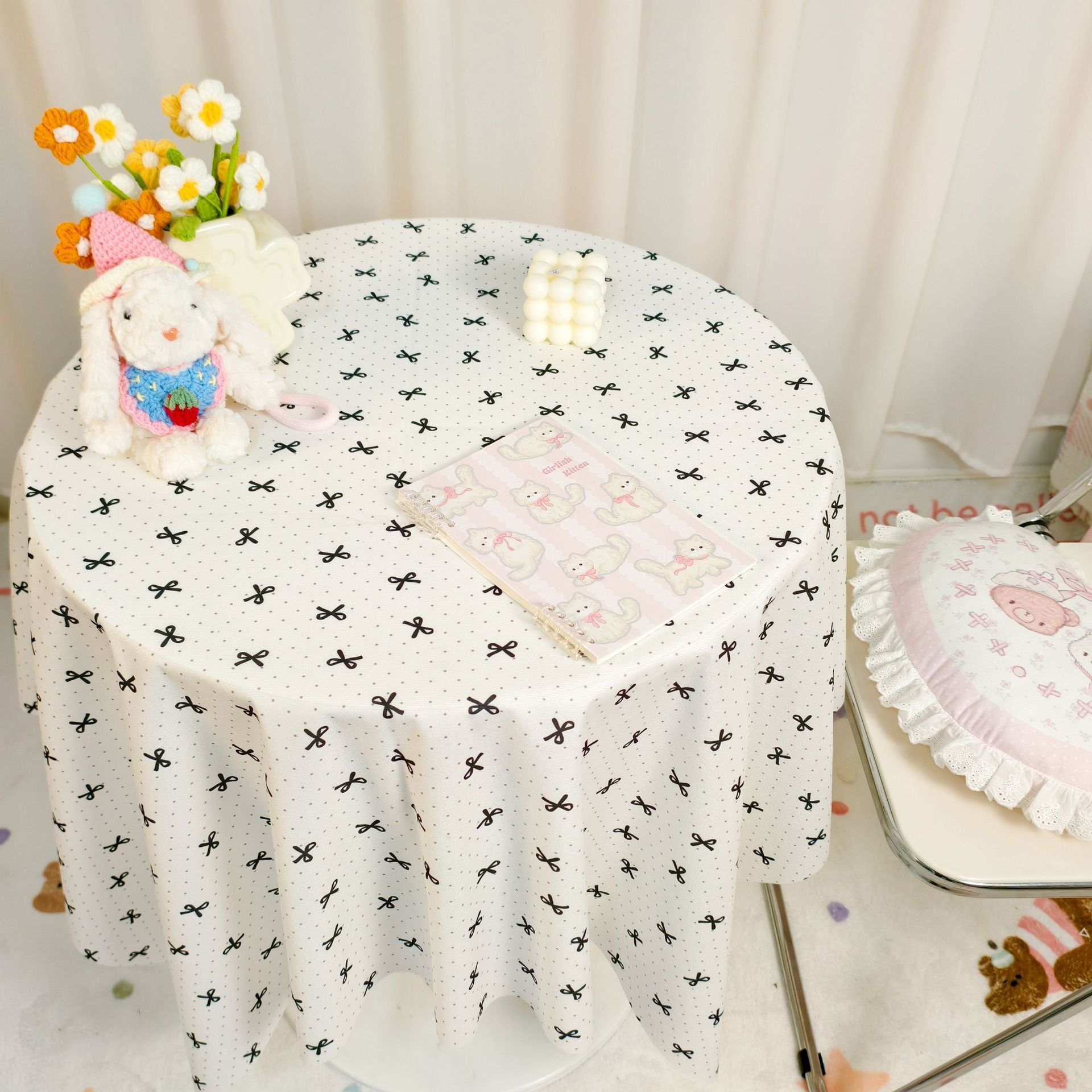 New Cute Japanese-Korean Style Cartoon Bowknot Tablecloth