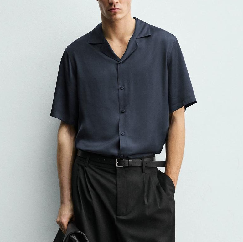 High-quality men's short-sleeve summer shirt with camp collar, slim fit, smooth and lightweight fabric, a sunny and stylish rayon top with cool