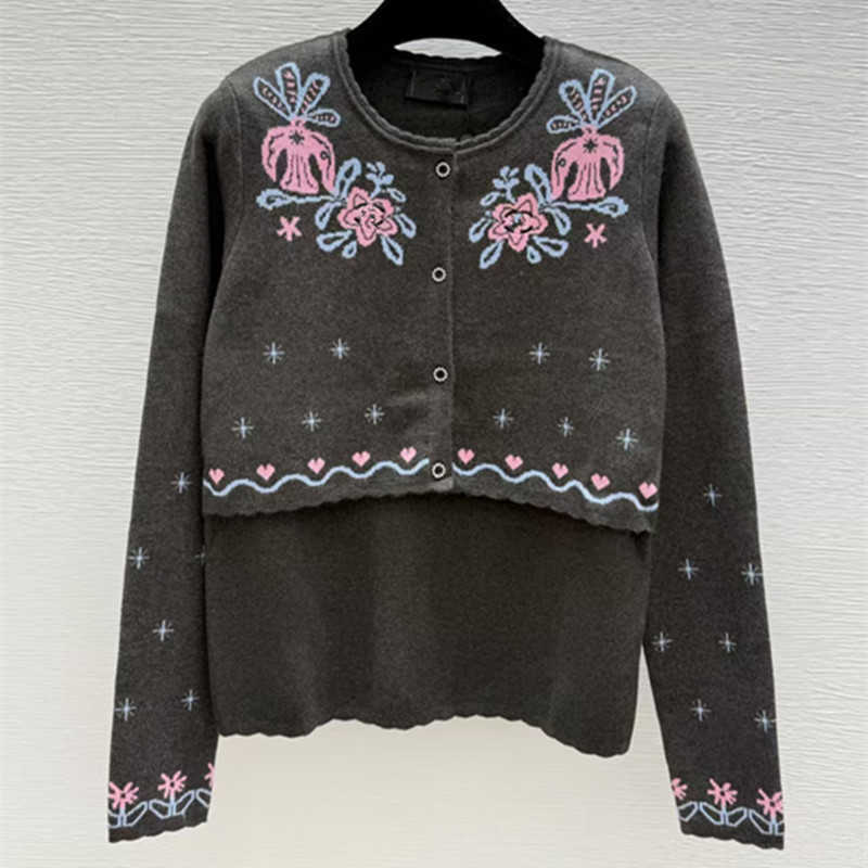 Women's Sweaters Designer High-end Women's Clothing, CH Brand, 2026 Autumn Collection, Two-piece-style Knitted Top For Women designer clot