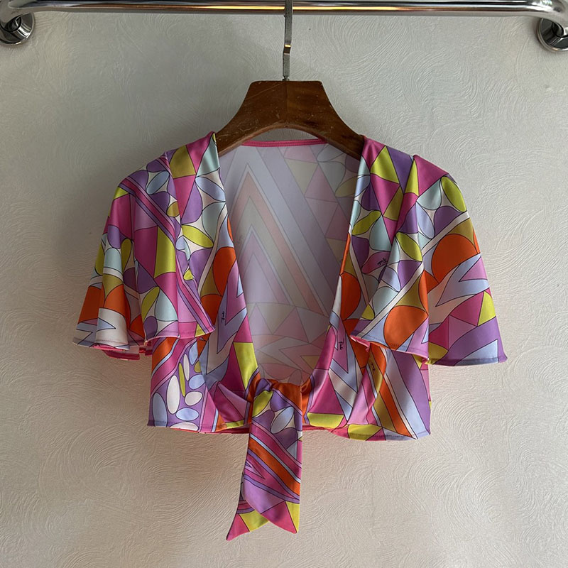Pucciee Geometric Print Crop Top Women Deep V Neck Tie Front Short Sleeve Blouse Luxury Vacation Beach Sexy Mini Shorts