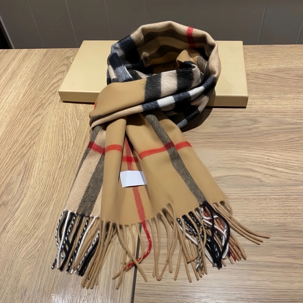 scarf Designer cashmere scarf women and men long Scarf thickened shawl fashion casual fashion classic printed Big Shawls Nordic Style Simple Tassel