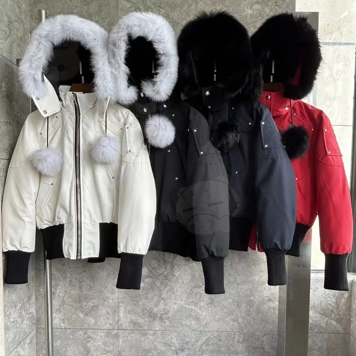 High Quality Mens mooseselys knunkle Coat Vest Down Jacket Fur Collar Winter Waterproof White Duck Coat Cloak Doudoune Designer Men Women Casual moo
