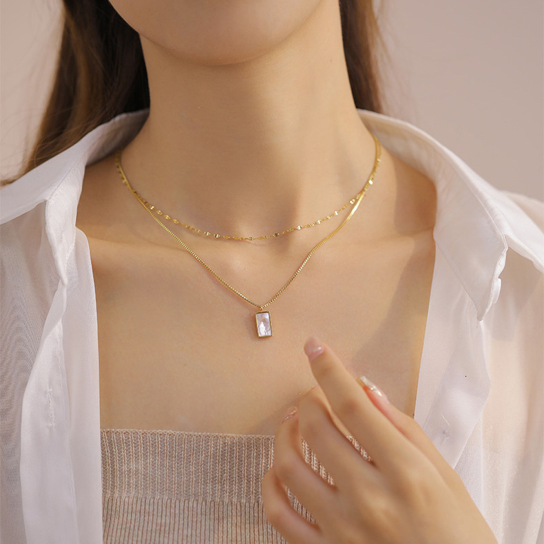 Square White Mother-Of-Pearl Pendant Titanium Steel For Women, Light Luxury Double Layer Stacked Clavicle Chain, Fashionable High-End New Choker Nec