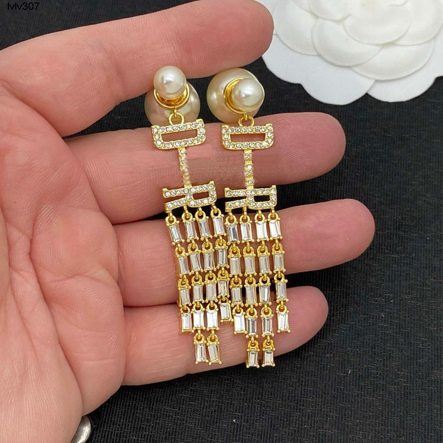 Stud Brand New Designer Gold Tone Double Pearl Tassel Drop Earrings Sparkling Zircon Fringe Dangle Earrings Elegant Long Statement Ear Jewelry For W