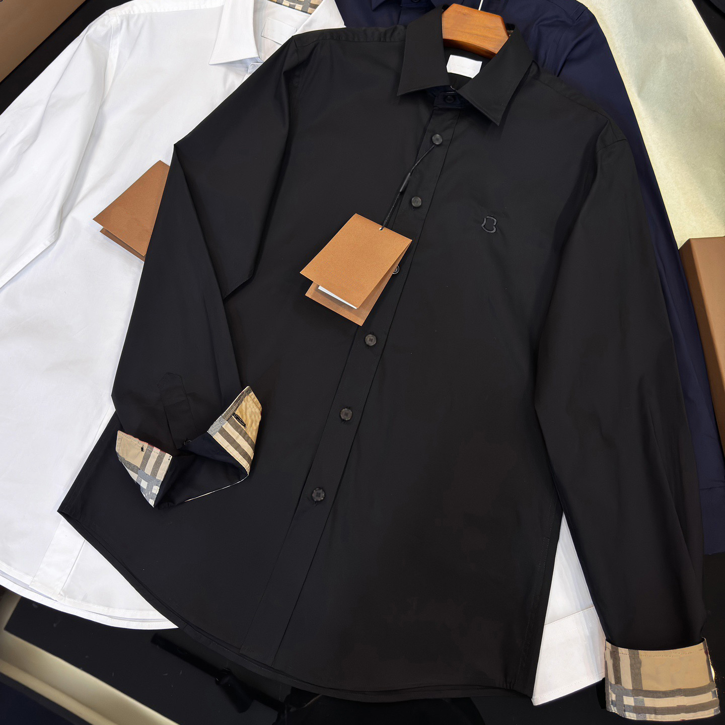 Designer brand clothing, high-quality men's clothing, men's shirts, men's business shirts, embroidered decorative elastic cotton shir