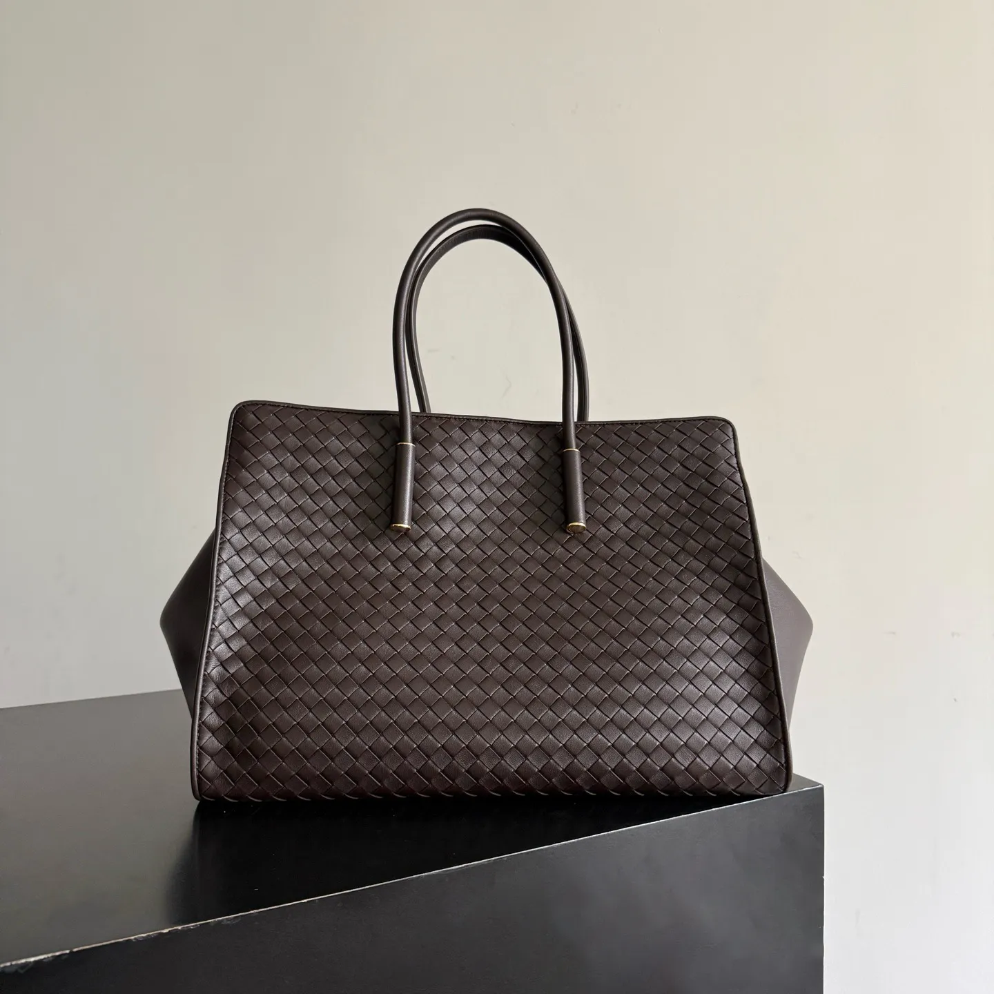 10A New Designer Barbara Tote Bag, Fashion Designer Genuine Leather Woven Handbag, Plain-Coloured Top-Quality Large-Capacity Tote Bag, Commuter Bag