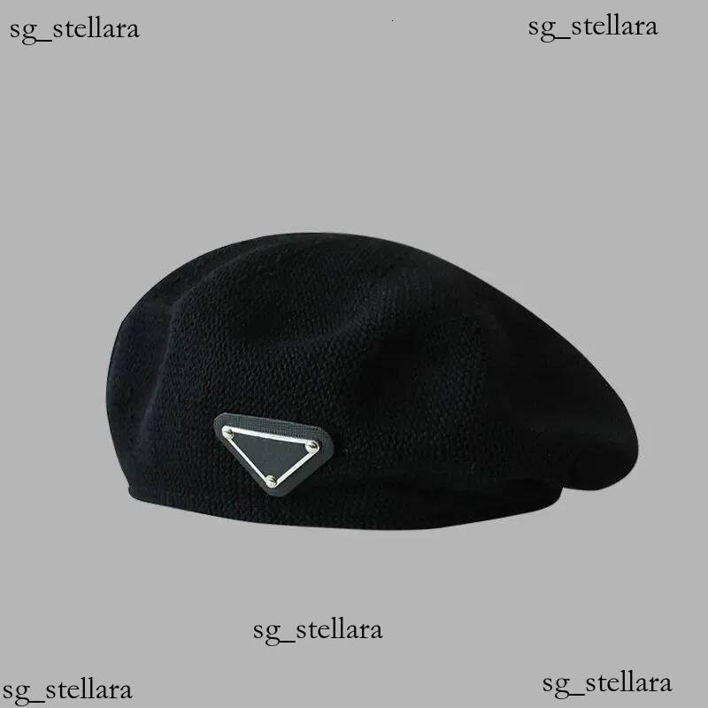 Designer Women's Berets Fashion Inverted Ice Silk Beret Vintage Thin Knitted Summer Mesh Bud Straw Flat Top Hat Hot