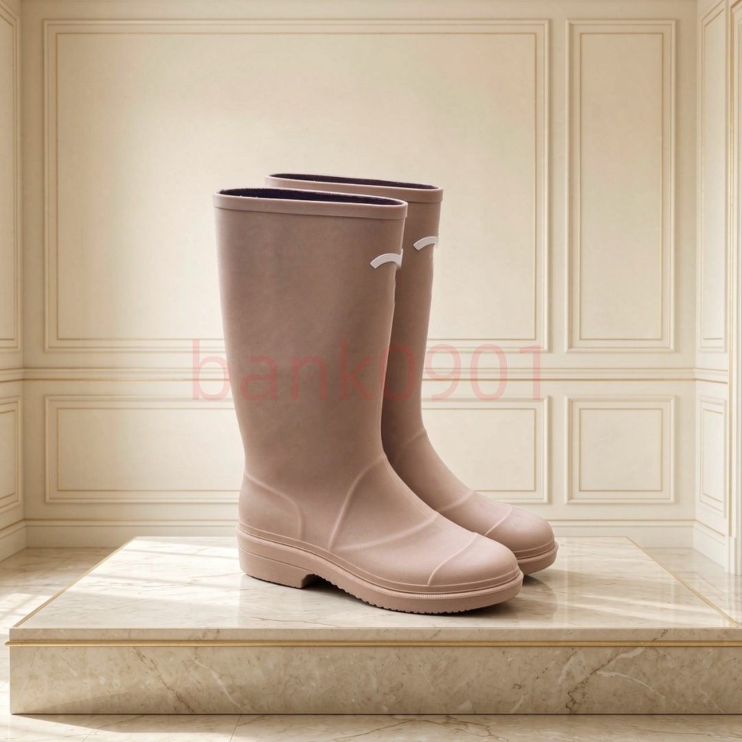 Luxury Designer Womens Rain Boots Waterproof Rubber Knee High Boot Camellia Letter Non Slip Platform Wellies Water Shoes Outdoor Size 35-41