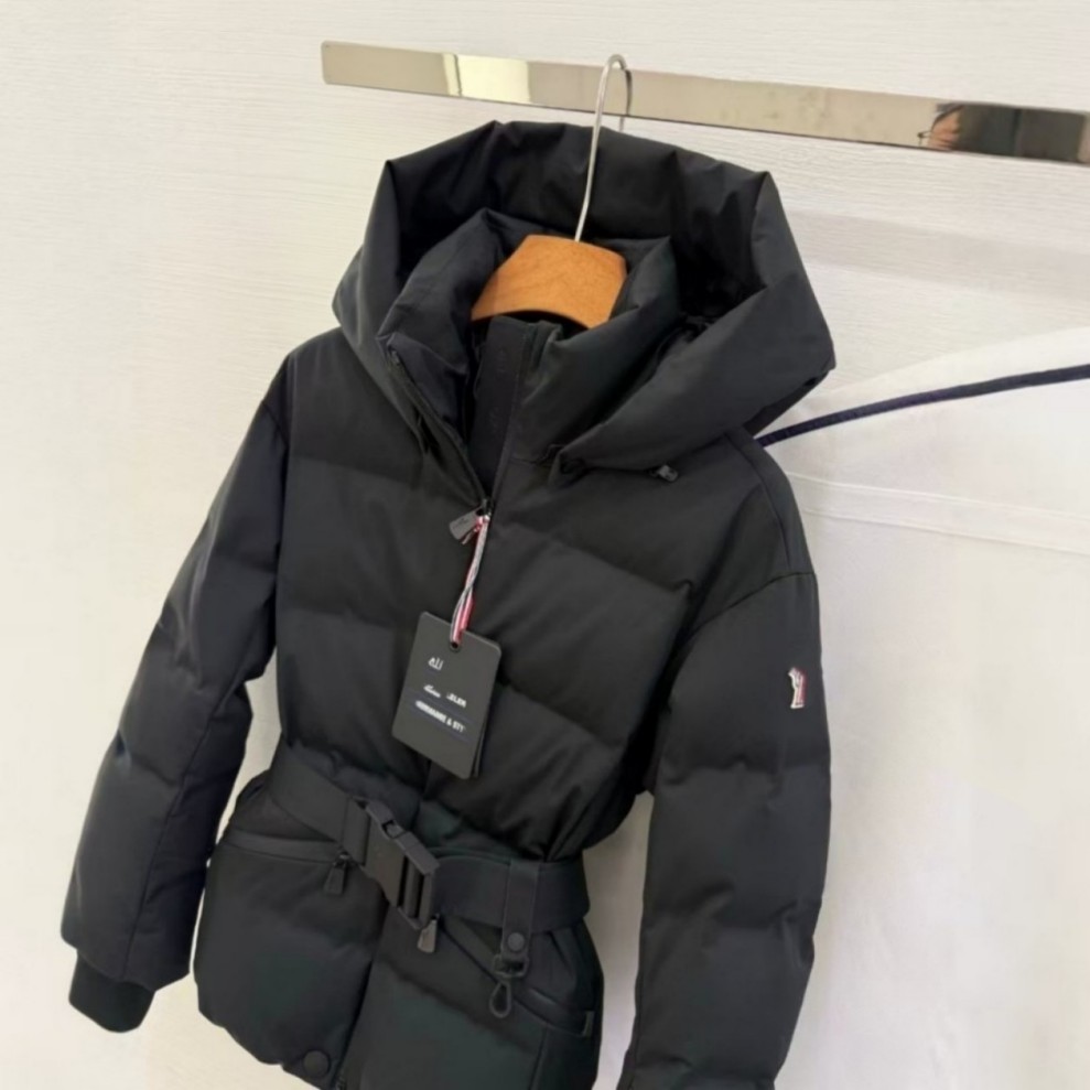 Women Premium Hooded White Duck Down Jacket New Belted Waist Luxury Puffer Coat Original Tag Windproof Warm Ski Wear Fashion Winter Outerwear