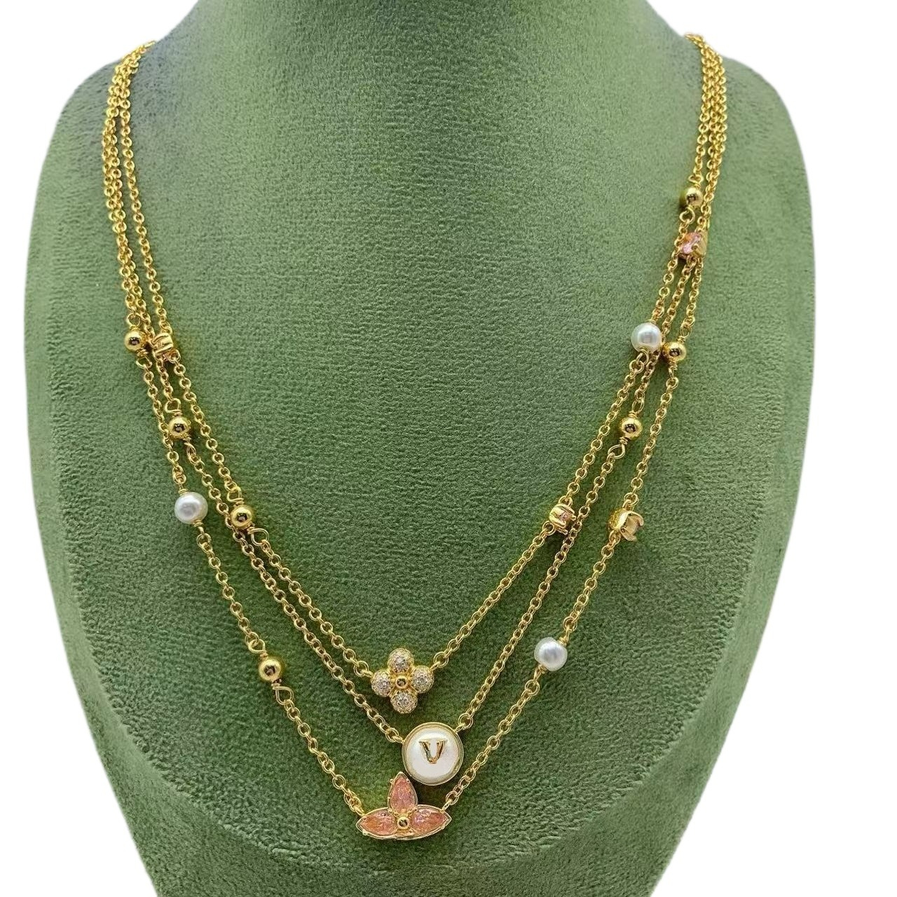 Necklace Designer Luxury Jewelry Jewelry Women Diamonds Chain Letter Pendant Charm Necklaces Valentines Day Gift